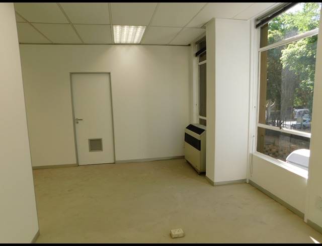 193M² OFFICE TO LET IN ROSEBANK